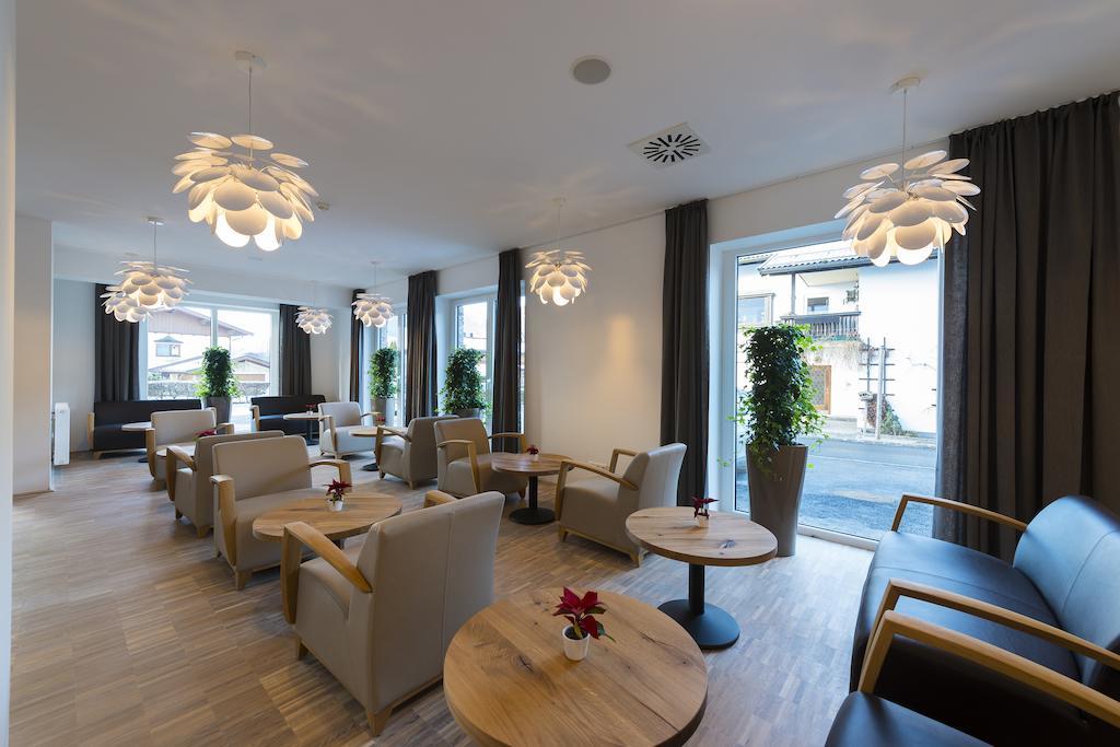 Appartementhotel Sonnenhof 코센 외부 사진